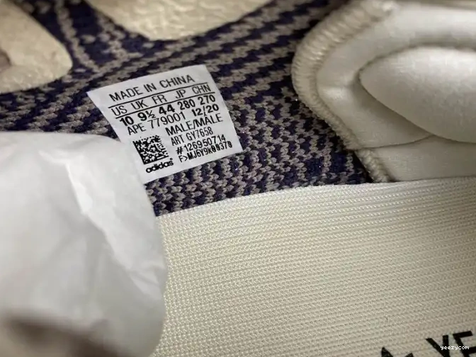 V2 Adidas Yeezy Ash Pearl GY7658 Boost 350 0604